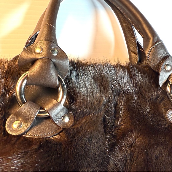 Falorni LaBorse Elegant Black Mink  Tote Bag with Structured Design - Picture 2 of 12